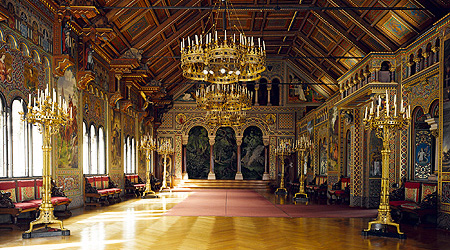 Bayerische Schl Sserverwaltung Neuschwanstein Castle Tourist   Saengersaal450a 